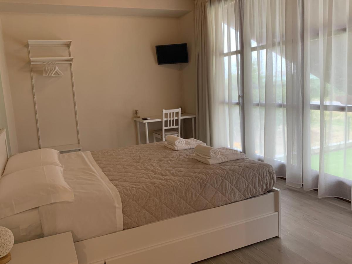 B&B La Luce Verde Салуццо Экстерьер фото